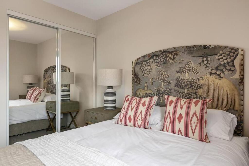 Centre, Sleeps 6 * Belfast