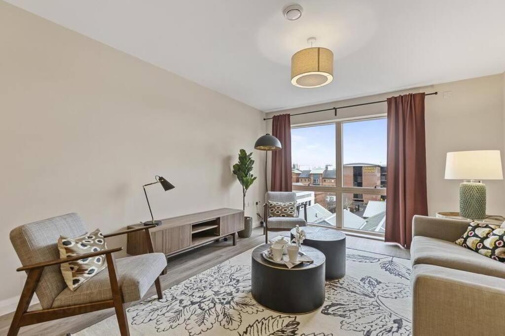 Apartment Centre, Sleeps 6 Belfast